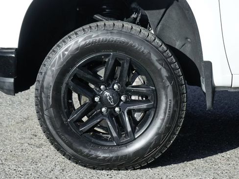Used 2021 Chevrolet Silverado 1500 LT Trail Boss w/ Convenience Package II AWD/4WD image 34