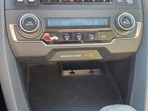 Used 2016 Honda Civic LX-P image 29