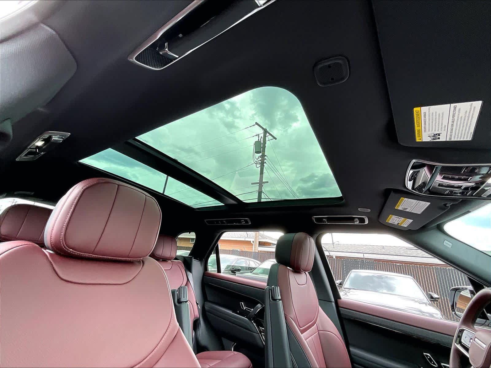 New 2026 Land Rover Range Rover Sport Dynamic SE AWD/4WD image 29