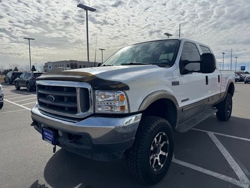 Used 2002 Ford F350 Lariat image 3
