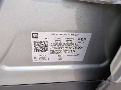 Used 2025 Cadillac XT4 Premium Luxury image 34