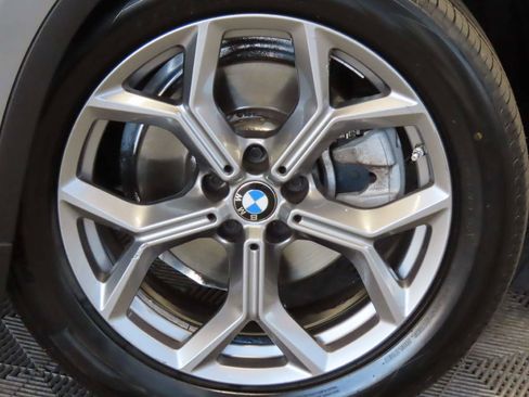 Used 2024 BMW X3 sDrive30i RWD image 7
