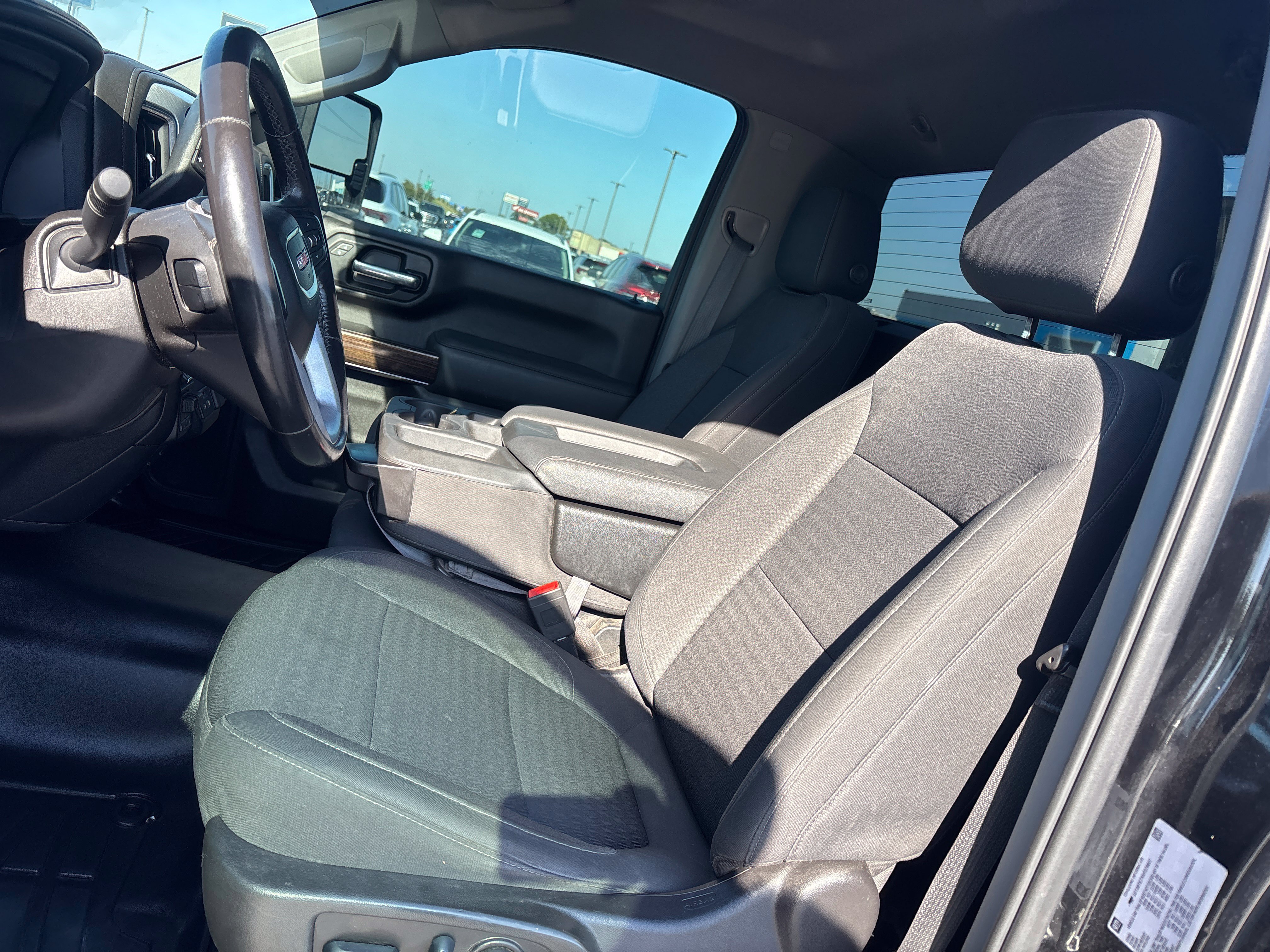 Used 2022 GMC Sierra 3500 SLE w/ SLE Convenience Package AWD/4WD image 11