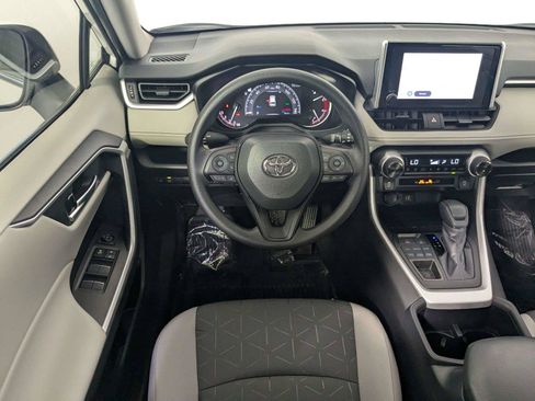 Certified 2025 Toyota RAV4 XLE w/ Convenience Package AWD/4WD image 39