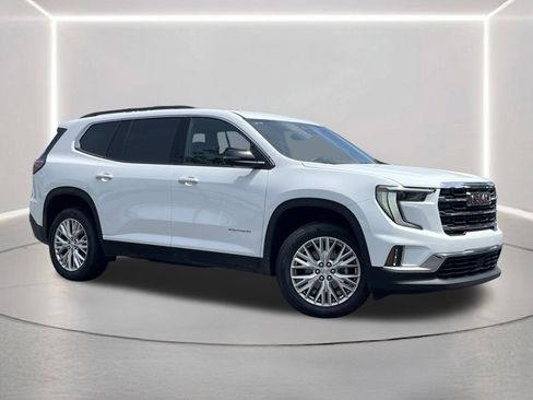 Used 2024 GMC Acadia Elevation AWD/4WD image 2