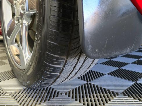 Used 2007 Pontiac Solstice GXP image 31