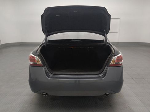 Used 2015 Nissan Altima 2.5 SV image 29