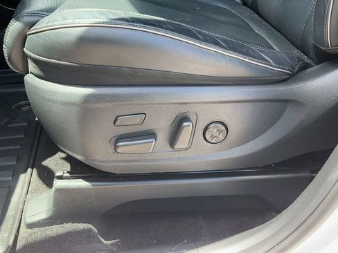 Used 2020 Hyundai Palisade Limited FWD image 19