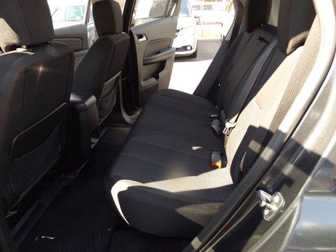Used 2014 GMC Terrain SLE w/ Convenience Package FWD image 16