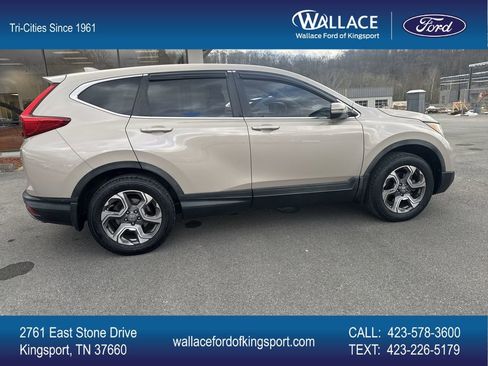 Used 2017 Honda CR-V EX image 4
