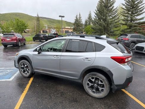 Used 2018 Subaru Crosstrek 2.0i Premium AWD/4WD image 19