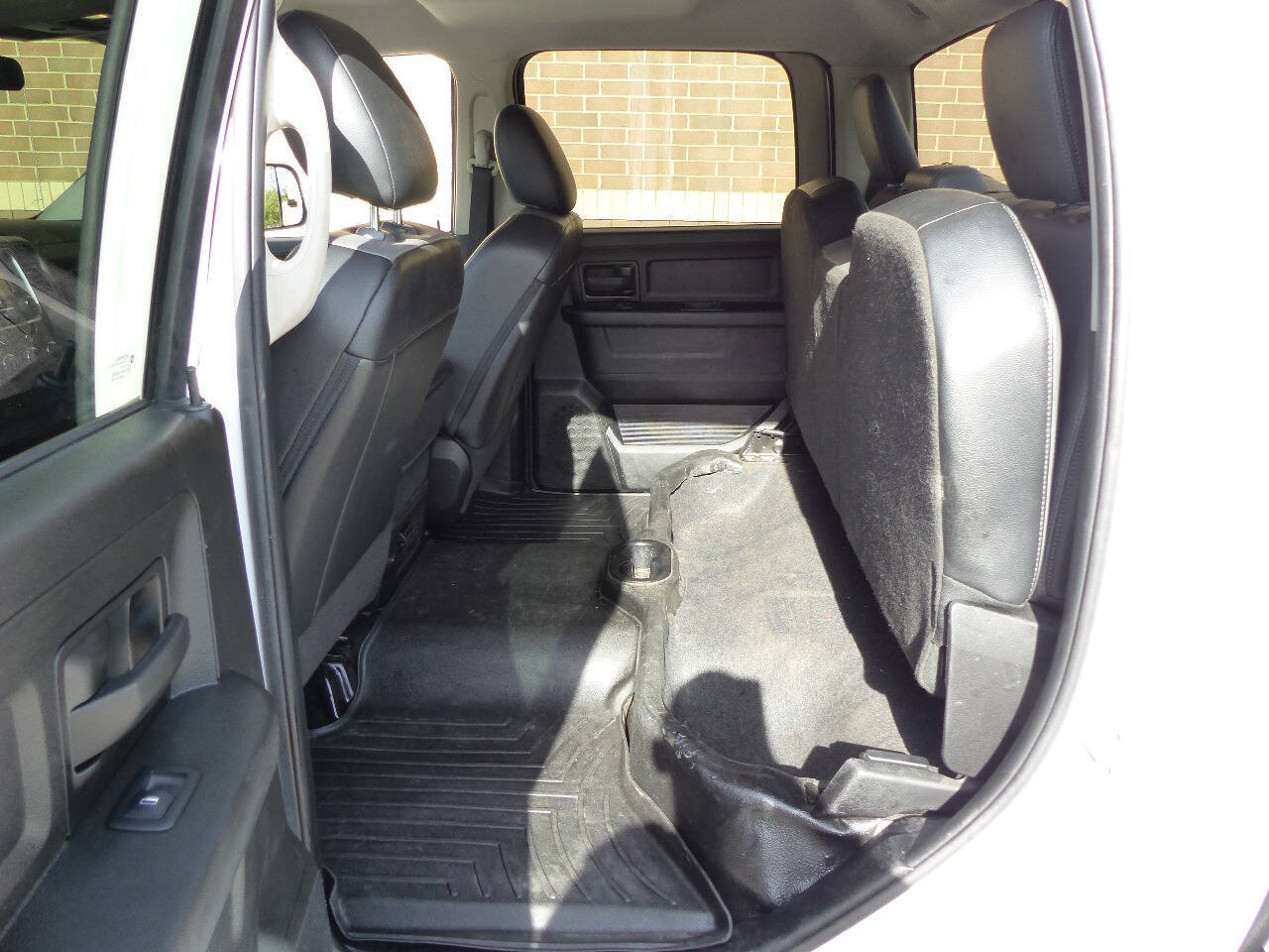 Used 2021 RAM 1500 Tradesman w/ Chrome Appearance Group AWD/4WD image 40