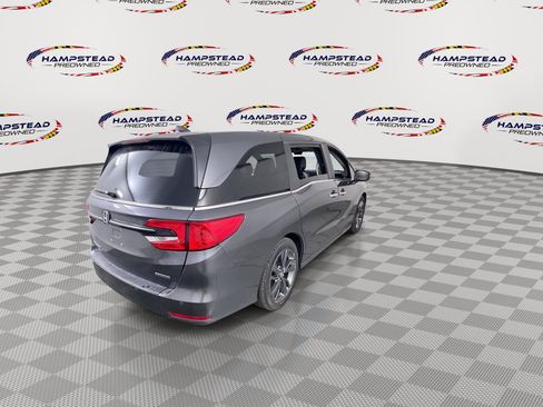 Used 2023 Honda Odyssey Touring image 8