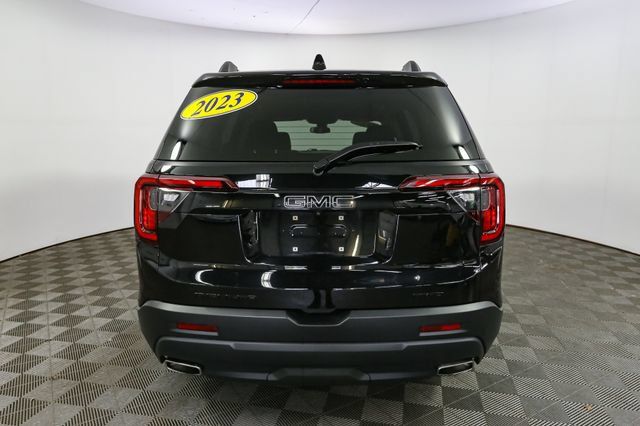 Used 2023 GMC Acadia SLE w/ Driver Convenience Package AWD/4WD image 8