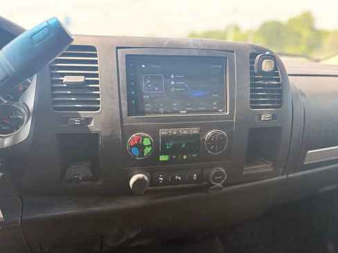 Used 2013 Chevrolet Silverado 1500 LT RWD image 16