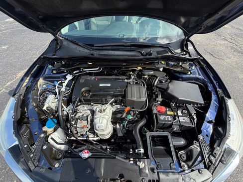 Used 2017 Honda Accord EX image 24