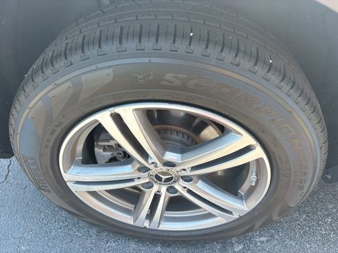 Used 2022 Mercedes-Benz GLC 300 4MATIC image 7