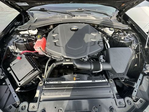 Used 2024 Chevrolet Camaro LT w/ Technology Package RWD image 24