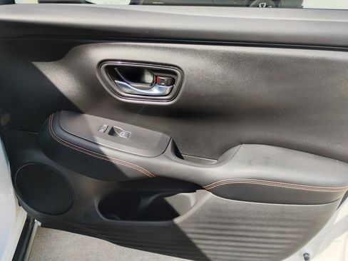 Certified 2023 Honda HR-V Sport image 31