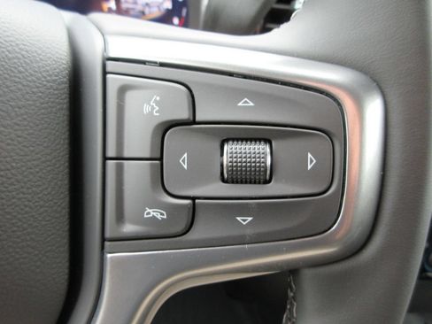 New 2026 Chevrolet Silverado 1500 RST w/ Z71 Off-Road Package AWD/4WD image 27