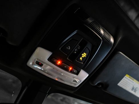 Used 2017 BMW X1 sDrive28i image 37