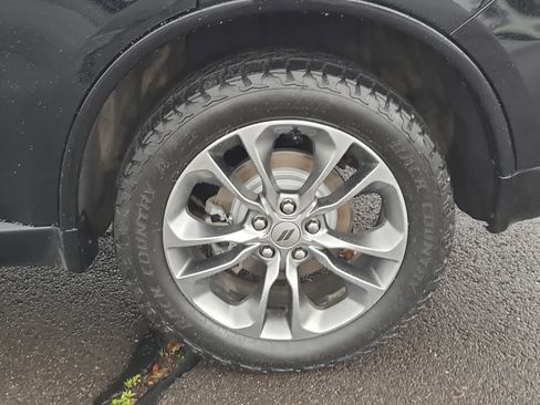 Used 2020 Dodge Durango GT image 16