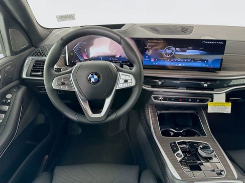 New 2026 BMW X7 xDrive40i image 19