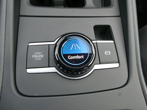 New 2026 Volkswagen Tiguan S AWD/4WD image 33