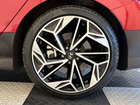 Used 2024 Hyundai Ioniq 6 SEL AWD/4WD image 11