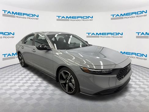 Used 2023 Honda Accord Sport image 7