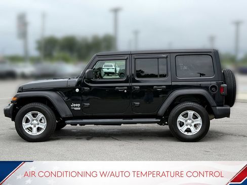Used 2021 Jeep Wrangler Unlimited Sport AWD/4WD image 4