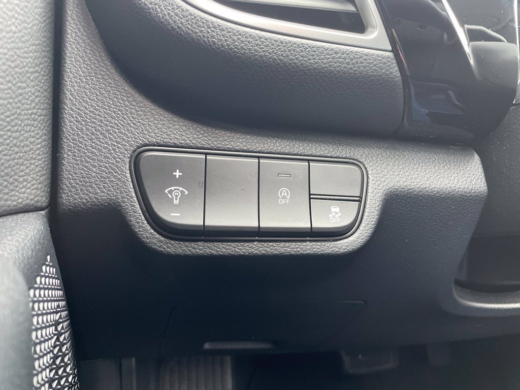 Used 2026 Kia Seltos S AWD/4WD image 24