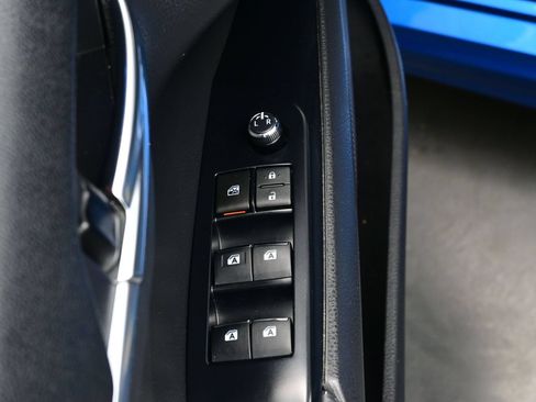 Used 2020 Toyota Camry XSE FWD image 10