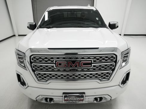 Used 2019 GMC Sierra 1500 Denali w/ Denali Ultimate Package AWD/4WD image 2