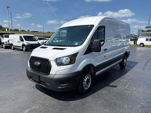 Used 2023 Ford Transit 250 Medium Roof AWD image 4