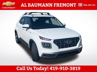 Used 2021 Hyundai Venue SEL w/ Premium Package