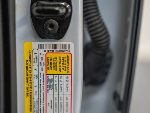 Used 2022 Ford F150 Lariat w/ Equipment Group 502A High image 52