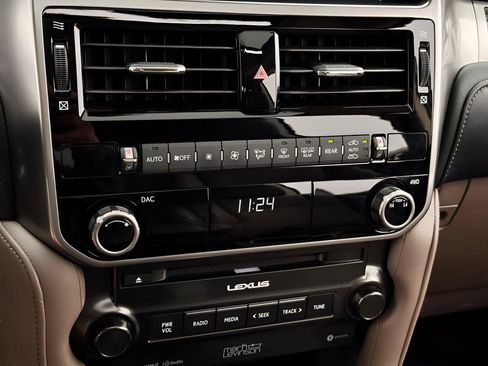 Used 2022 Lexus GX 460 Premium AWD/4WD image 10
