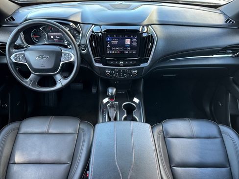 Used 2022 Chevrolet Traverse RS w/ LPO, Cargo Package AWD/4WD image 13