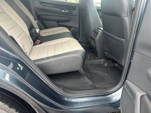 Used 2023 Honda CR-V Sport Touring image 18