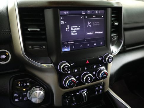 Used 2022 RAM 1500 Laramie AWD/4WD image 23