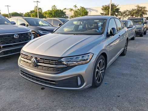 Used 2023 Volkswagen Jetta Sport FWD image 6
