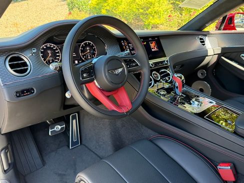 Used 2024 Bentley Continental GT V8 image 14
