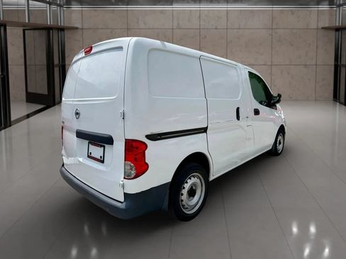 Used 2020 Nissan NV200 S FWD image 3