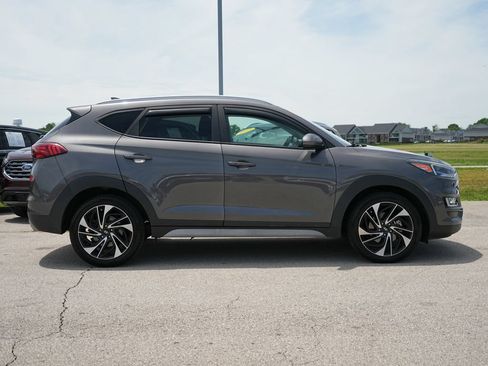 Used 2020 Hyundai Tucson Sport FWD image 2