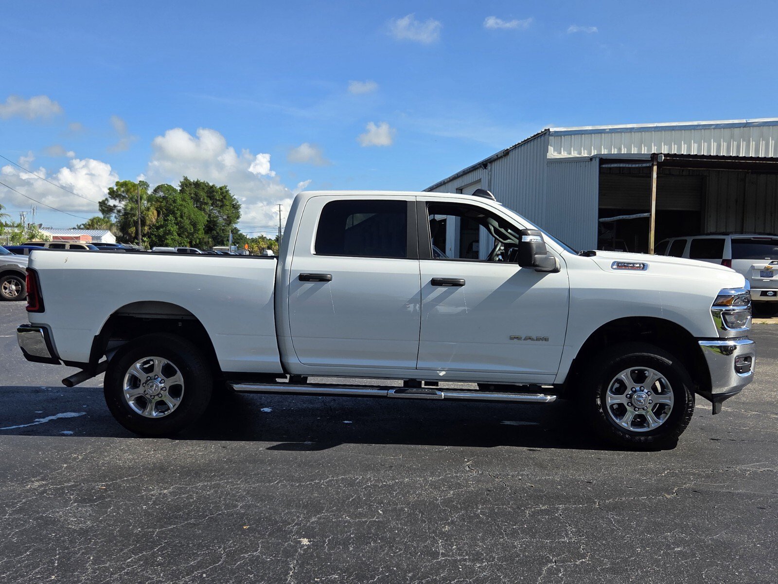 Used 2026 RAM 2500 Big Horn AWD/4WD image 6
