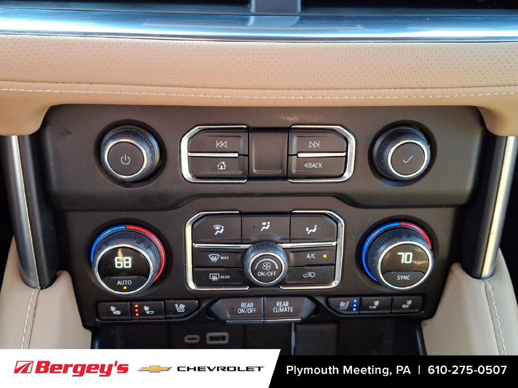 Certified 2024 Chevrolet Suburban Premier AWD/4WD image 17