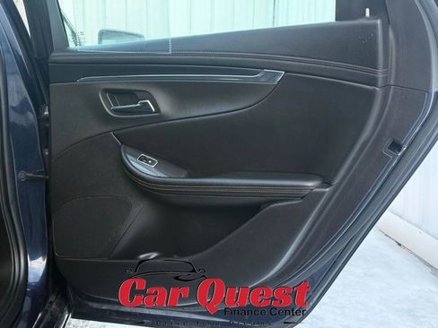 Used 2019 Chevrolet Impala Premier FWD image 15