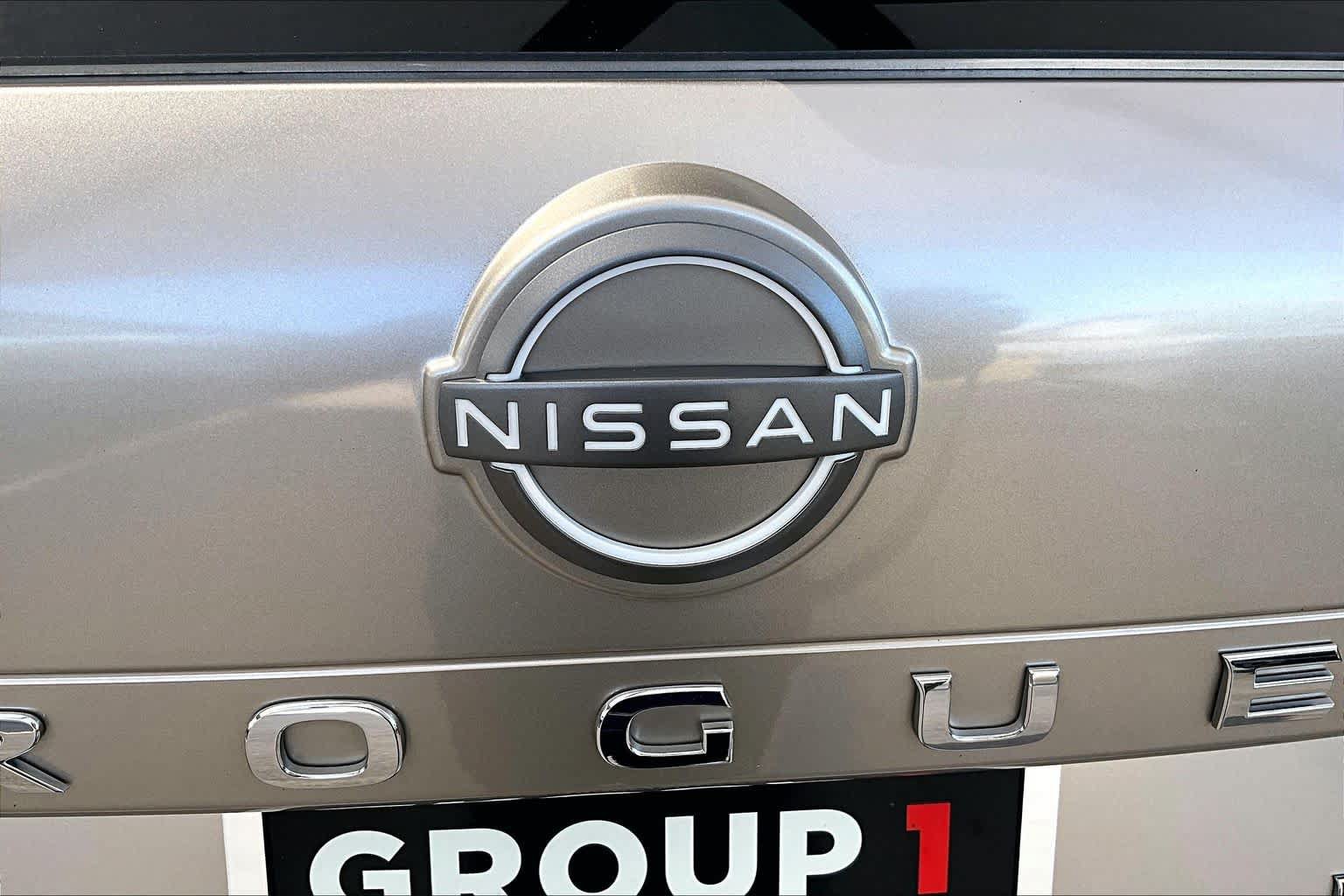 Used 2023 Nissan Rogue Platinum w/ Platinum Premium Package AWD/4WD image 60