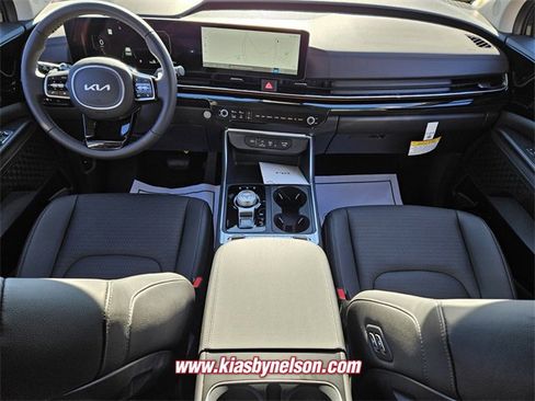 New 2026 Kia Carnival SX Prestige image 8